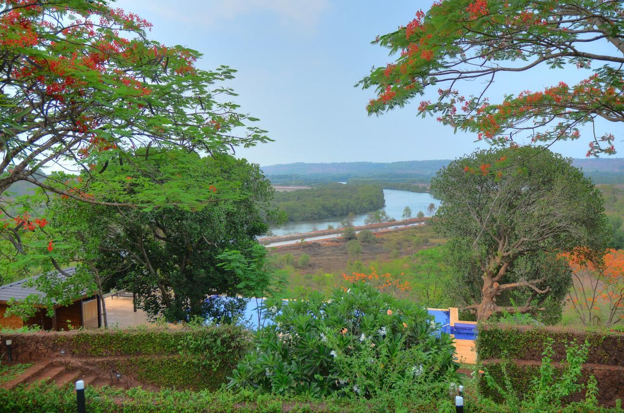 Avanilaya Villa Resort Goa ภายนอก รูปภาพ